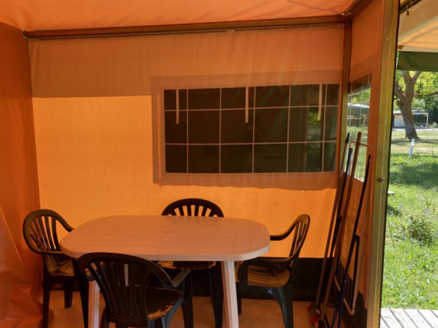 Bungalow toilé 4 personnes - 2 chambres (sans sanitaire) 3