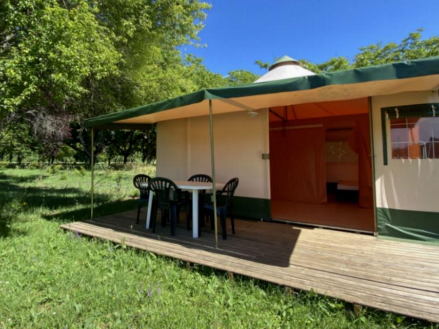 Bungalow toilé 4 personnes - 2 chambres (sans sanitaire) 0