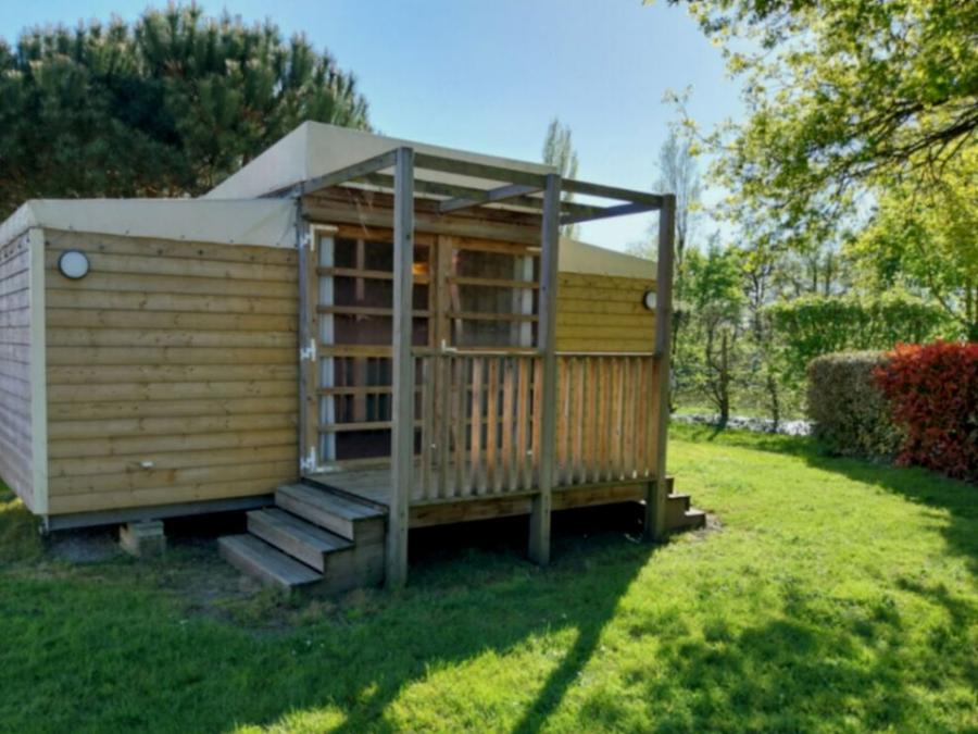 Bungalow toilé 4 personnes - Cabane Natura, sans sanitaires 0
