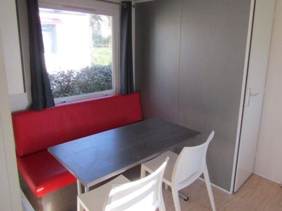 Mobilhome 4 personnes - Gamme Confort – 2 ch – 4 pers 9