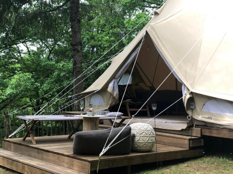 Tente 4 personnes - GLAMPING sans sanitaires 1
