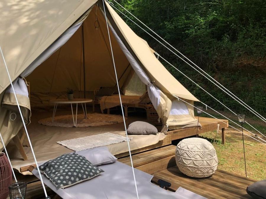 Tente 4 personnes - GLAMPING sans sanitaires 2