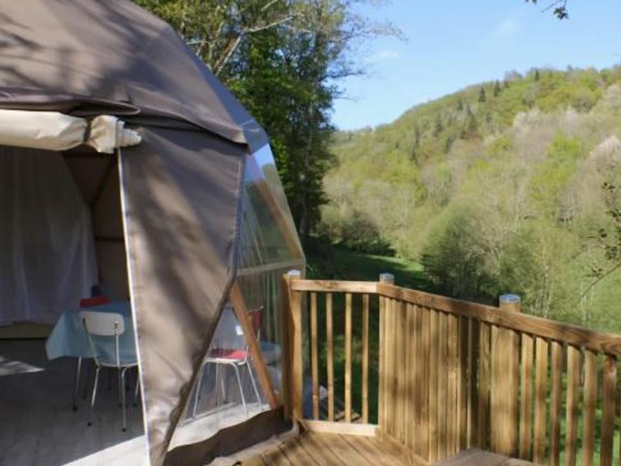 Hébergement 4 personnes - DÖME LODGE SPA sans salle de bain 1