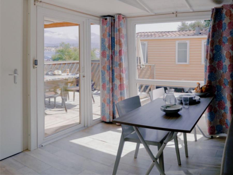 Mobilhome 4 personnes 2
