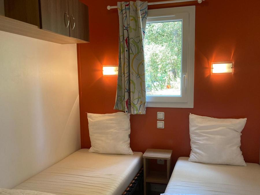 Chalet 6 personnes - 046 - 3 chambres 4