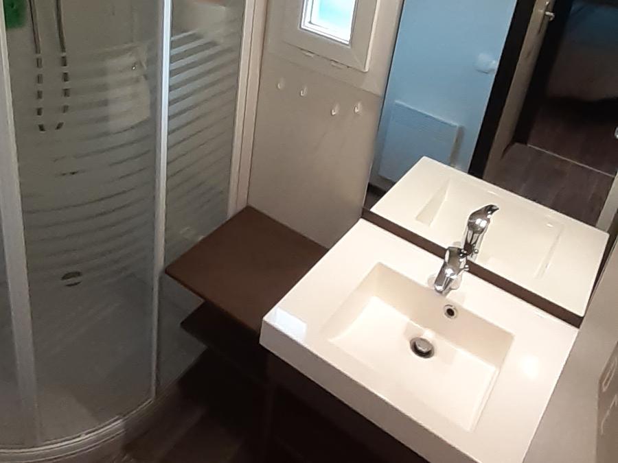 Chalet 5 personnes - 073 - 2 chambres 5