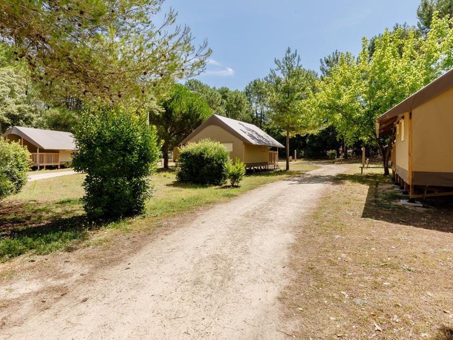 Tente en toile et en bois 4 personnes - Tente Lodge Confort (2 chambres - Sans sanitaires) 4 pers.&nbsp; 1