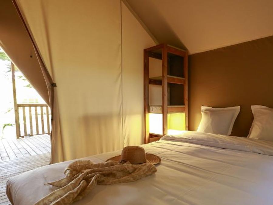 Tente en toile et en bois 4 personnes - Tente Lodge Confort (2 chambres - Sans sanitaires) 4 pers.&nbsp; 3