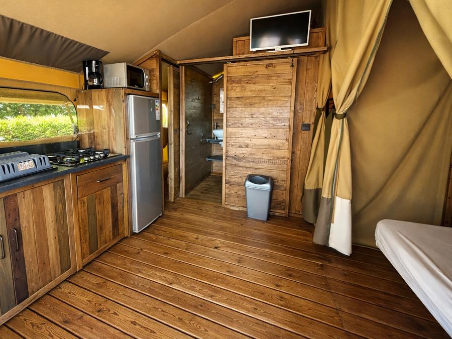 Tente en toile et en bois 5 personnes - Kabane Lodge 34 m² 11