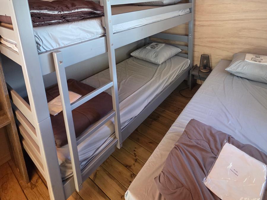 Lodge 5 personnes - C- Lodge Pilotis - 2 chambres 24m² avec terrasse couverte 6