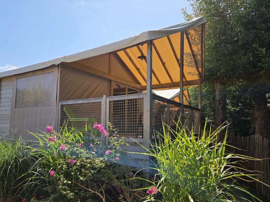 Lodge 5 personnes - C- Lodge Pilotis - 2 chambres 24m² avec terrasse couverte 7