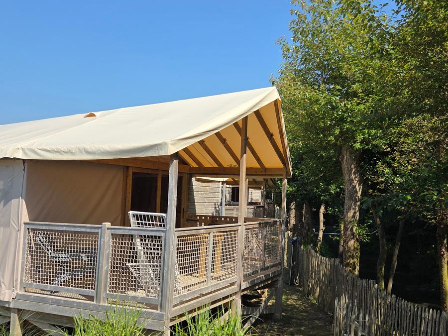 Lodge 5 personnes - C- Lodge Pilotis - 2 chambres 24m² avec terrasse couverte 9