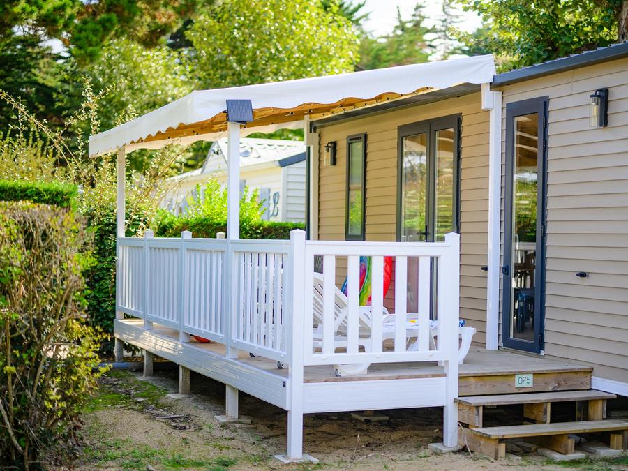 Mobilhome 6 personnes - COTTAGE CONFORT 3 ch. 6 pers. - 35m2 - terrasse couverte 0