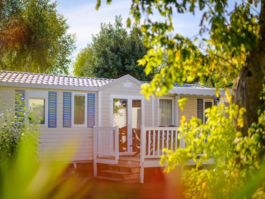 Mobilhome 6 personnes - LOISIR CONFORT 3 ch. 6 pers. - 36m2 - terrasse couverte 0