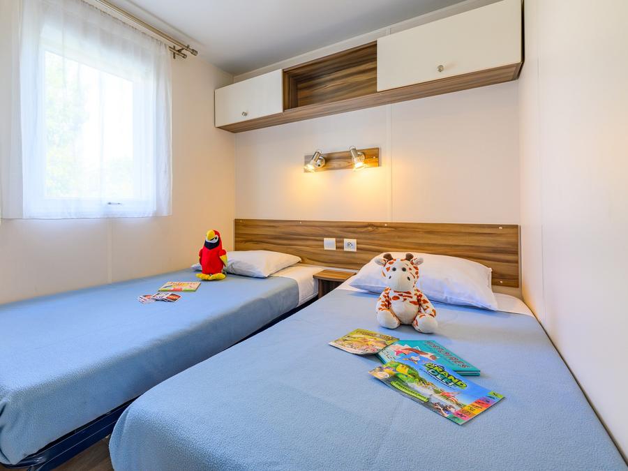 Mobilhome 6 personnes - LOISIR CONFORT 3 ch. 6 pers. - 36m2 - terrasse couverte 5
