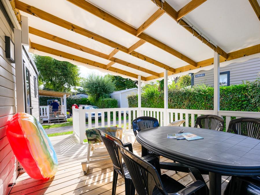 Mobilhome 5 personnes - D/ COTTAGE CONFORT 2 ch. 4/5 pers. - 30m2 - terrasse couverte 0