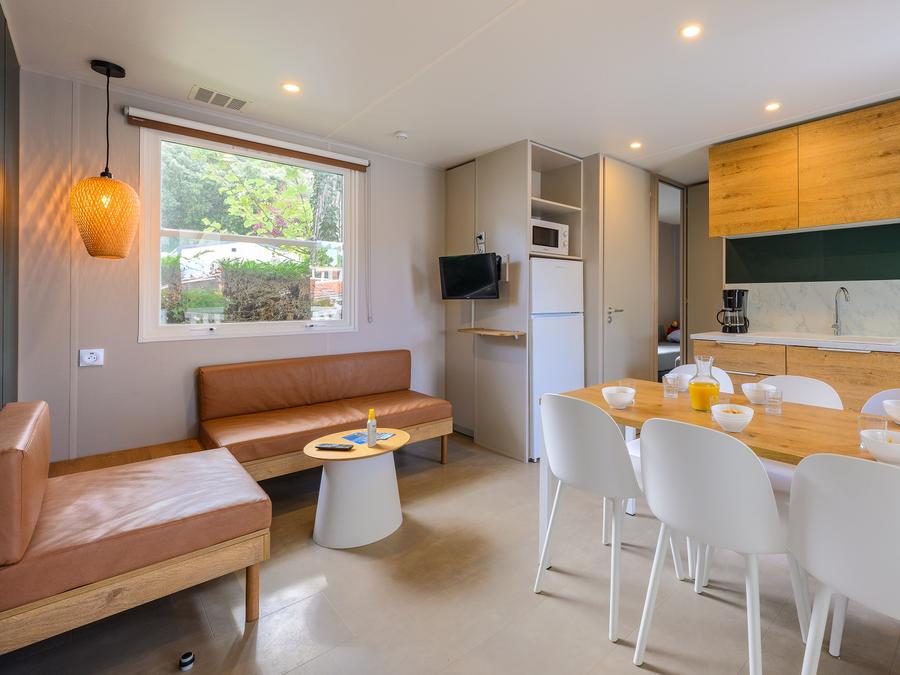 Mobilhome 6 personnes - D/ COTTAGE CONFORT 3 ch. 6 pers. - 35m2 - terrasse couverte 2