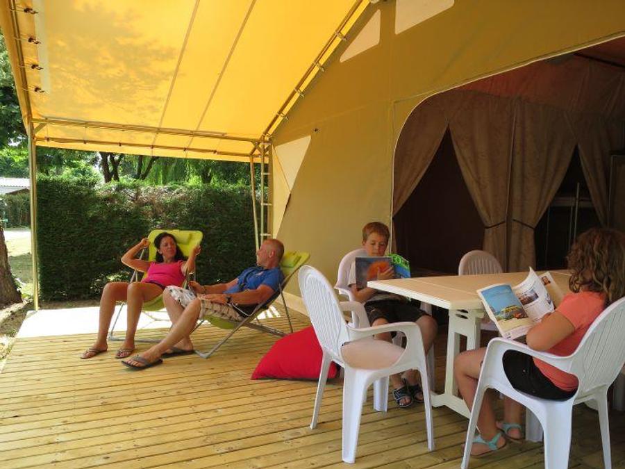 Tente en toile et en bois 5 personnes - Le Lodge Canada 2ch. 5 pers 3