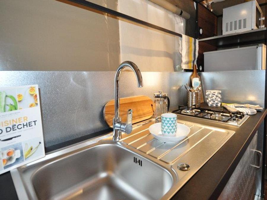 Tente en toile et en bois 5 personnes - Le Lodge Oulébo 2ch. 5 pers 8
