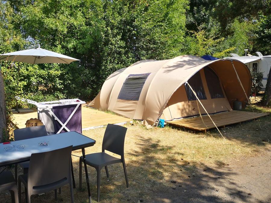 Tente 5 personnes - La Tot'prête à camper 5 pers 2ch. 5 pers 0