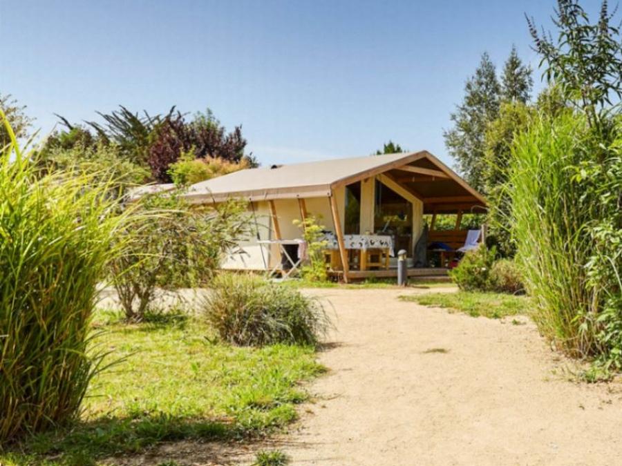 Tente en toile et en bois 4 personnes - QUARTIER PIETON 0