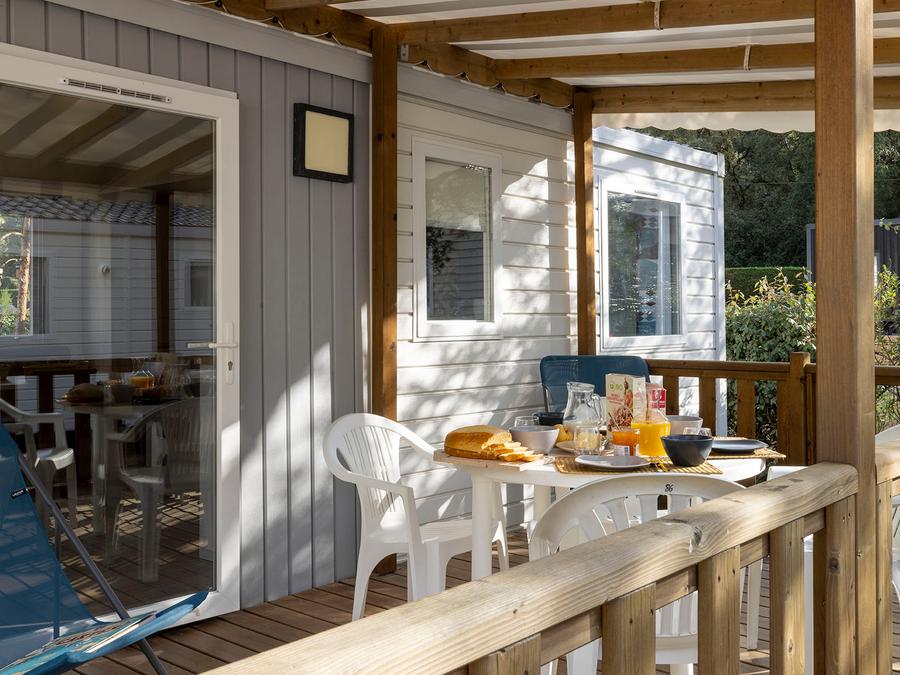 Mobilhome 4 personnes - Mobil-home Confort 30m² - 2 chambres + Terrasse couverte + TV 4/5 pers 0