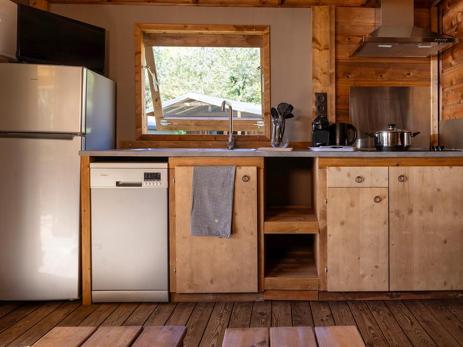 Chalet 4 personnes - CosyFlower Confort 27m² - 2 chambres + Terrasse couverte + LV + Quartier piéton. 4 pers 4