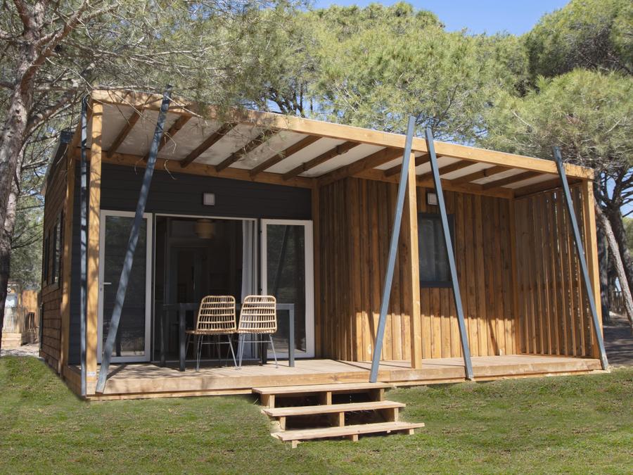 Chalet 4 personnes - Chalet Cannelle 26.5m² 2 chambres + TV + LV + Terr. couverte+ Draps + Quartier piéton + clim 4 pers 4