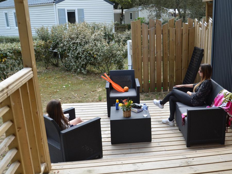 Mobilhome 6 personnes - COTTAGE TRIO PREMIUM- TV-LAVE VAISSELLE 1/6 pers 6