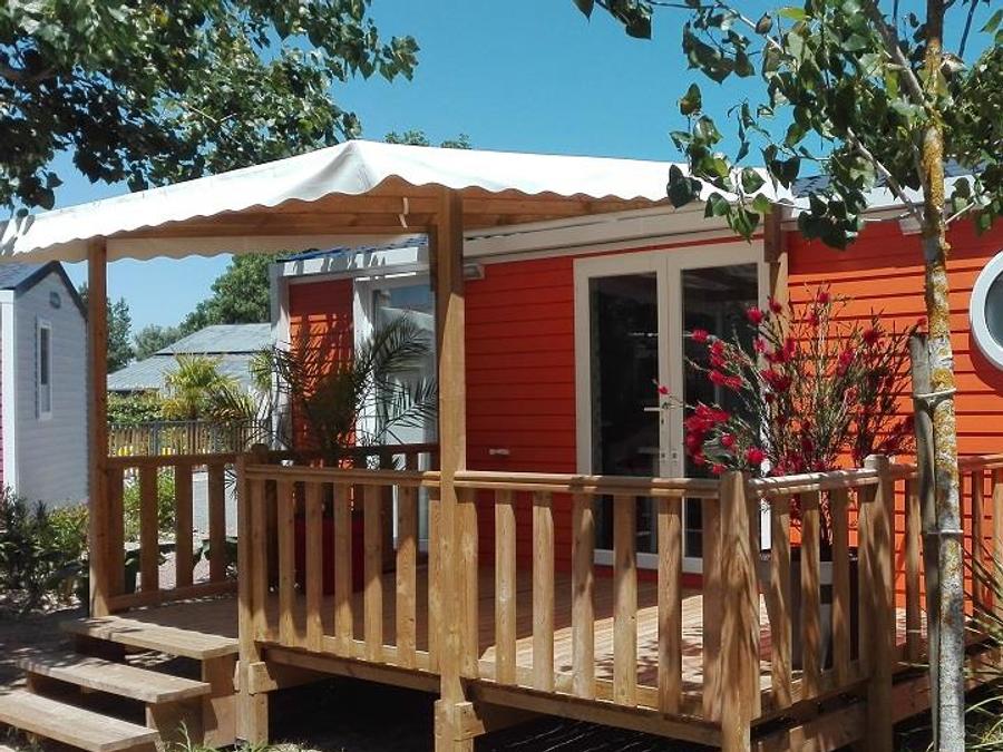 Mobilhome 5 personnes - Cottage PITAYA - 28m² - terrasse bois semi-couverte - 2 chambres 4/5 pers 8