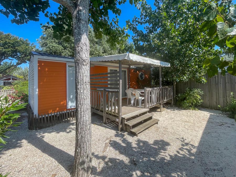 Mobilhome 5 personnes - Cottage PITAYA - 28m² - terrasse bois semi-couverte - 2 chambres 4/5 pers 2