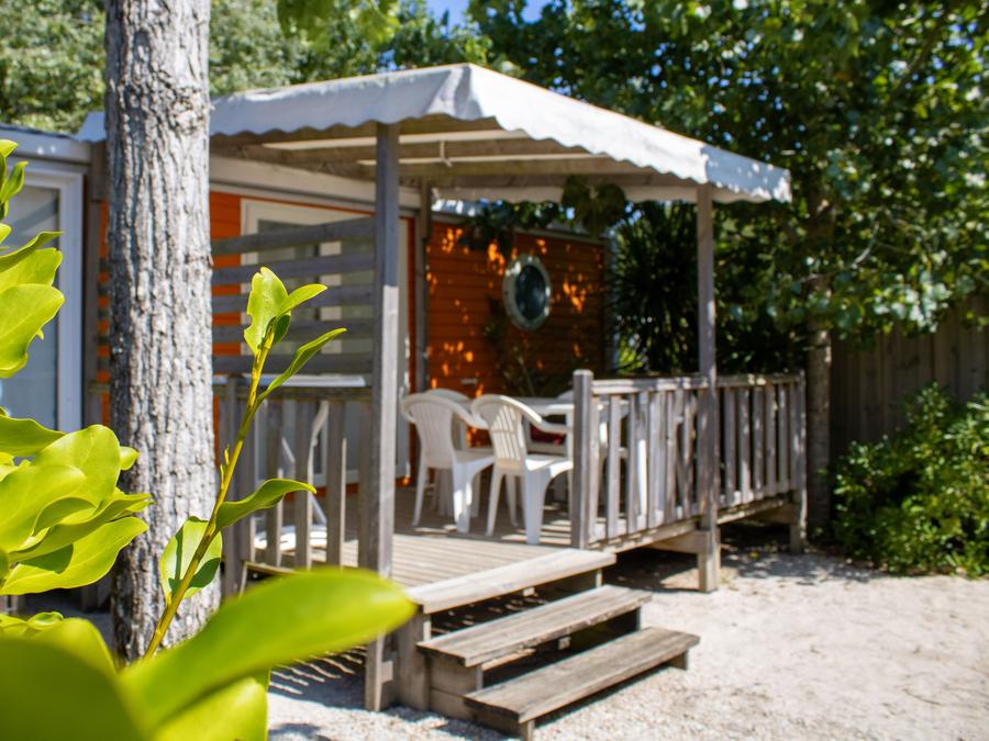 Mobilhome 5 personnes - Cottage PITAYA - 28m² - terrasse bois semi-couverte - 2 chambres 4/5 pers 4