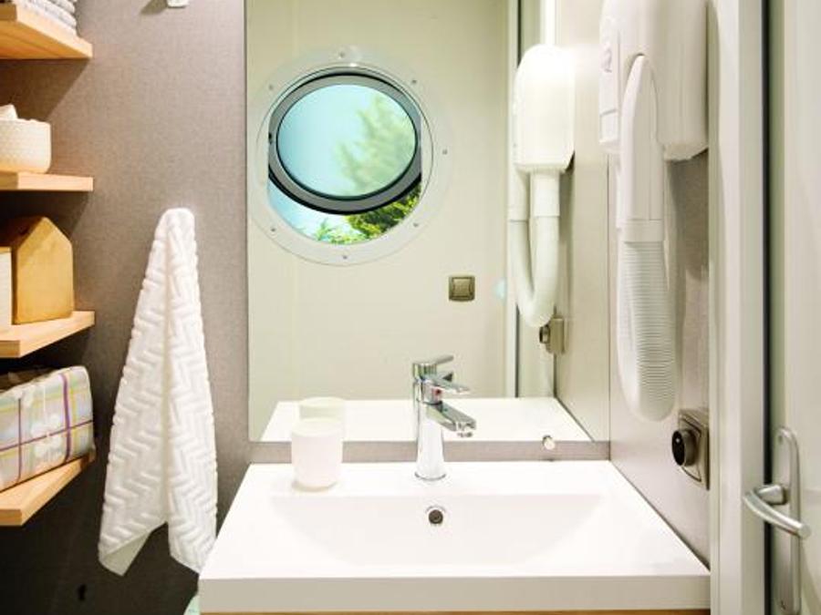 Mobilhome 4 personnes - Cottage LITCHI - 26m² - terrasse bois semi-couverte - 2 chambres 4 pers 12
