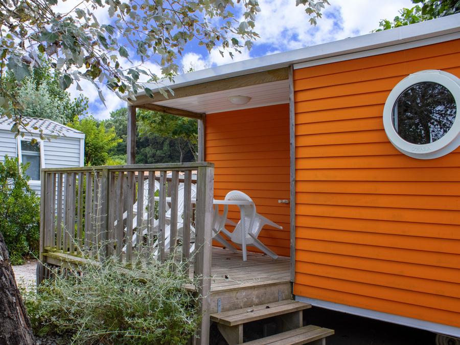 Mobilhome 4 personnes - Cottage GOYAVE - 25m² - terrasse intégrée semi-couverte - 2 chambres 4 pers 3