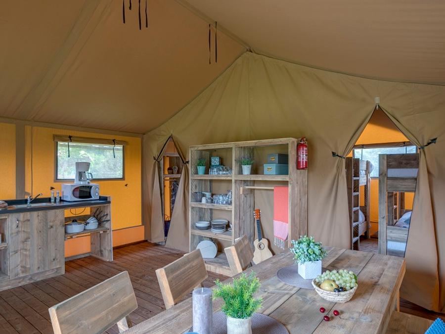 Tente en toile et en bois 6 personnes - Woody lodge 2chambres sans sanitaires 1