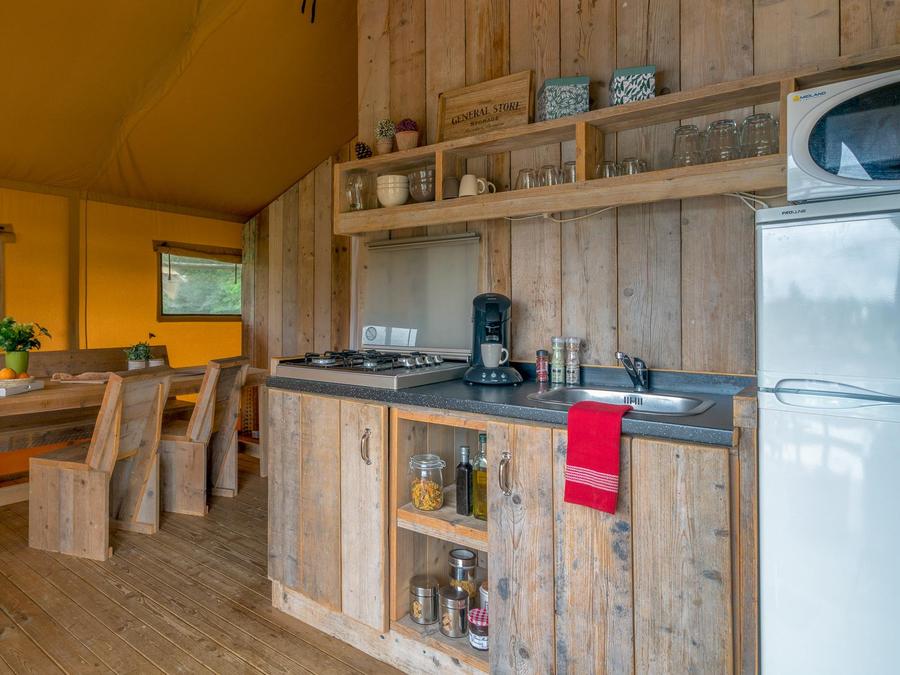 Tente en toile et en bois 6 personnes - Safari Lodge, 6p Climatisée 2