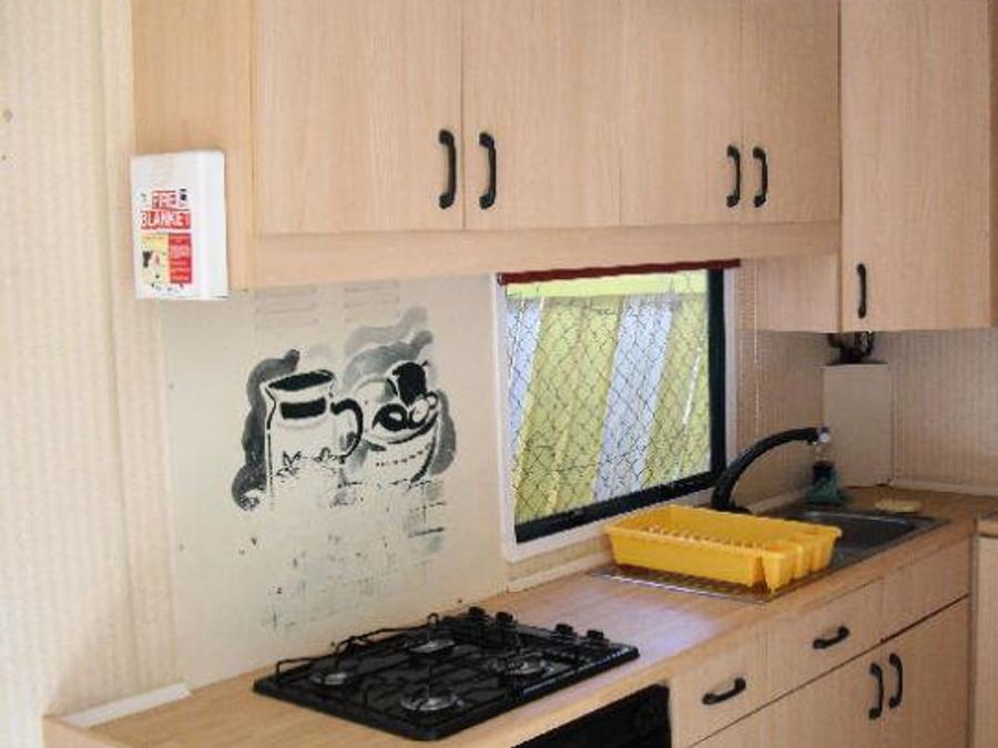 Mobilhome 5 personnes - MH2 25 m² avec sanitaires 3