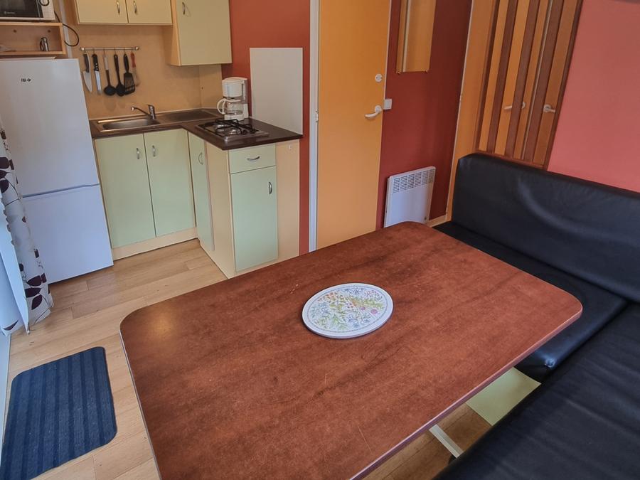 Mobilhome 4 personnes - MH2 19 m² avec sanitaires 2