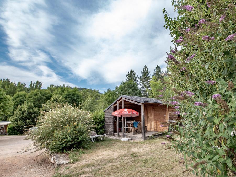 Bungalow toilé 4 personnes - Cabane Châtaigner sans sanitaires 1