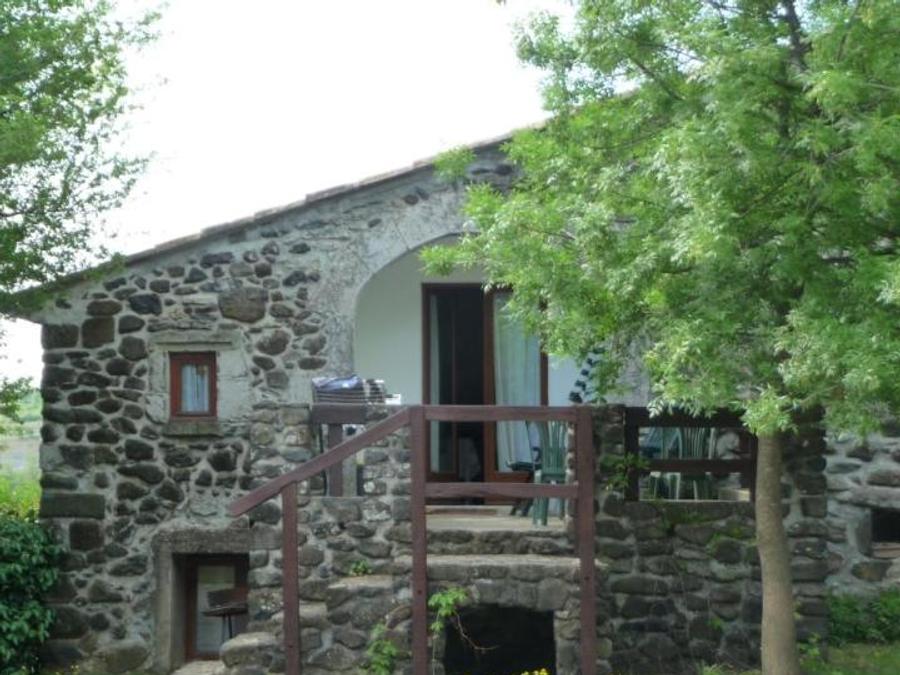 Lodge 5 personnes - Gîte rural : 'Le Gîte de Josette' 0