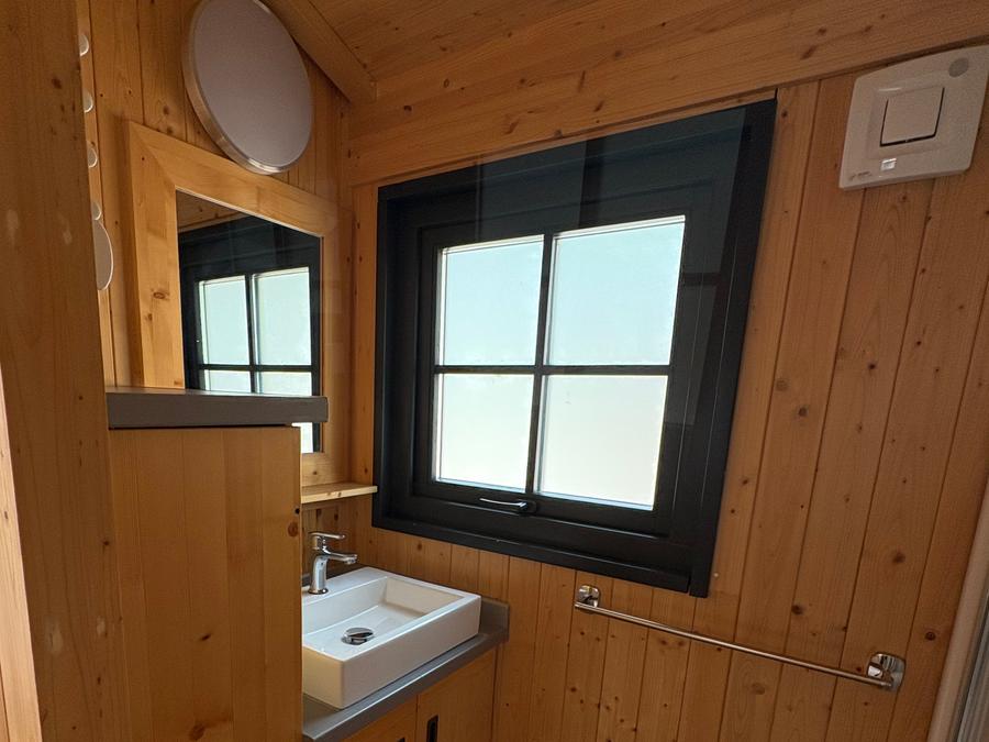 Chalet 5 personnes - chalet insolite sur pillotis 3