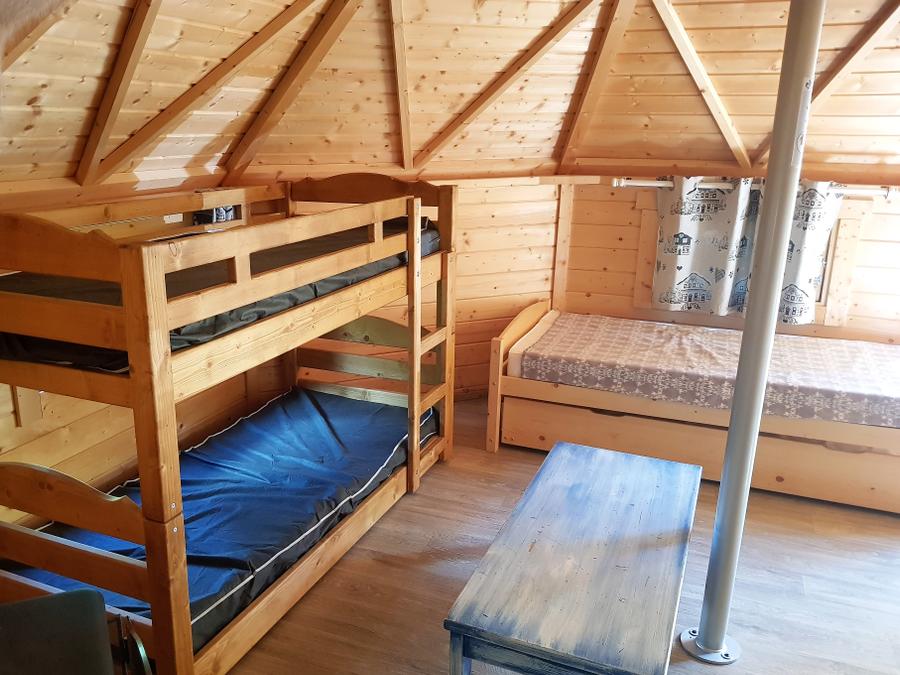 Insolite 6 personnes - Refuge - Esprit cabane - Sans eau ni sanitaire 4/6 places 6