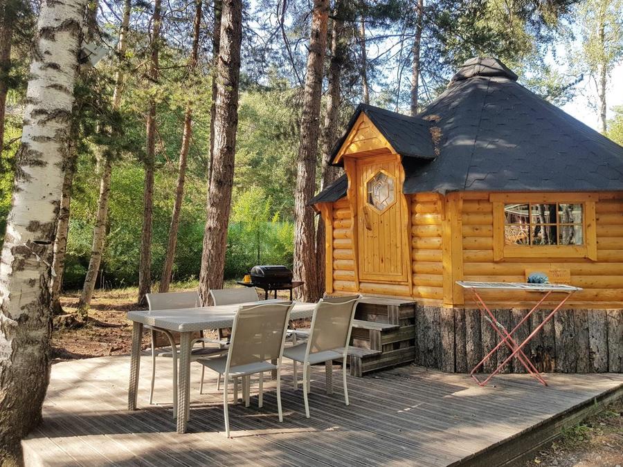 Insolite 3 personnes - Refuge - Esprit cabane - Sans eau ni sanitaire 2/3 places 0