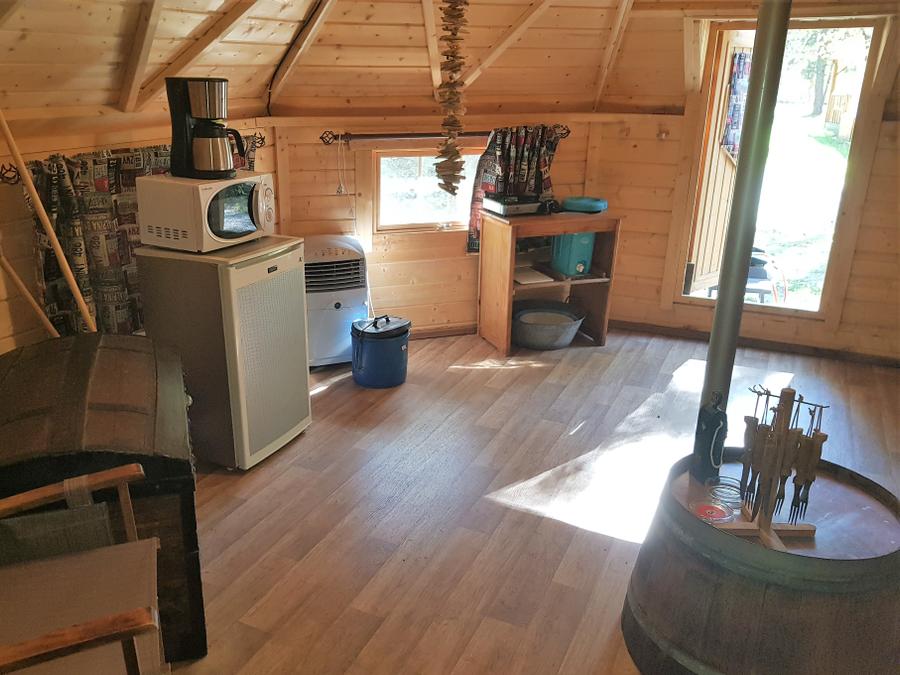 Insolite 4 personnes - Refuge - Esprit cabane - Sans eau ni sanitaire 2/4 places, 6