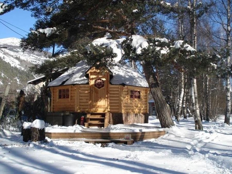 Insolite 4 personnes - Refuge - Esprit cabane - Sans eau ni sanitaire 2/4 places, 17