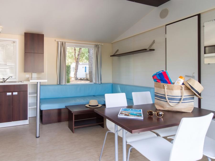Mobilhome 6 personnes - En arrivée samedi (4 adultes + 2 enfants) 2