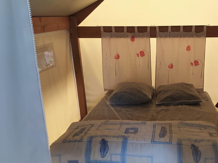 Tente en toile et en bois 4 personnes - Ecolodge confort 21m² (sans sanitaires) 8