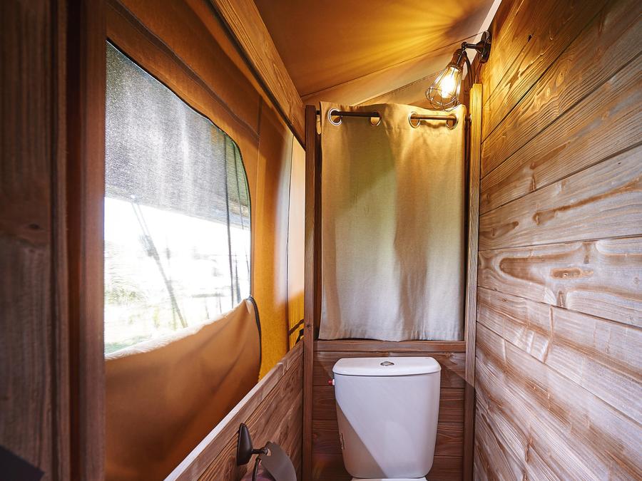 Tente en toile et en bois 5 personnes - Lodge sur pilotis Confort+ 46m² 11