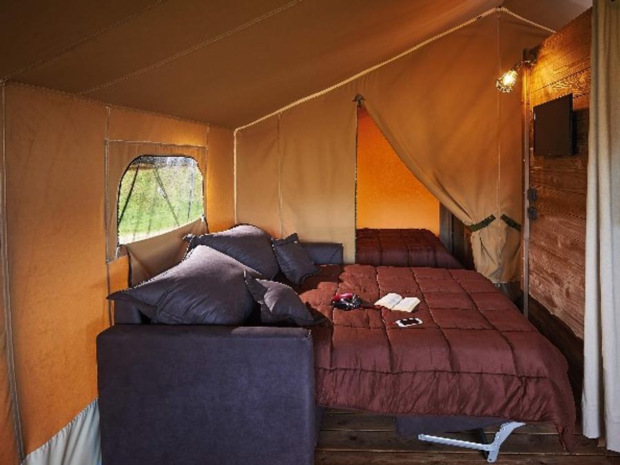Tente en toile et en bois 5 personnes - Lodge sur pilotis Confort+ 46m² (sans sanitaires) 3