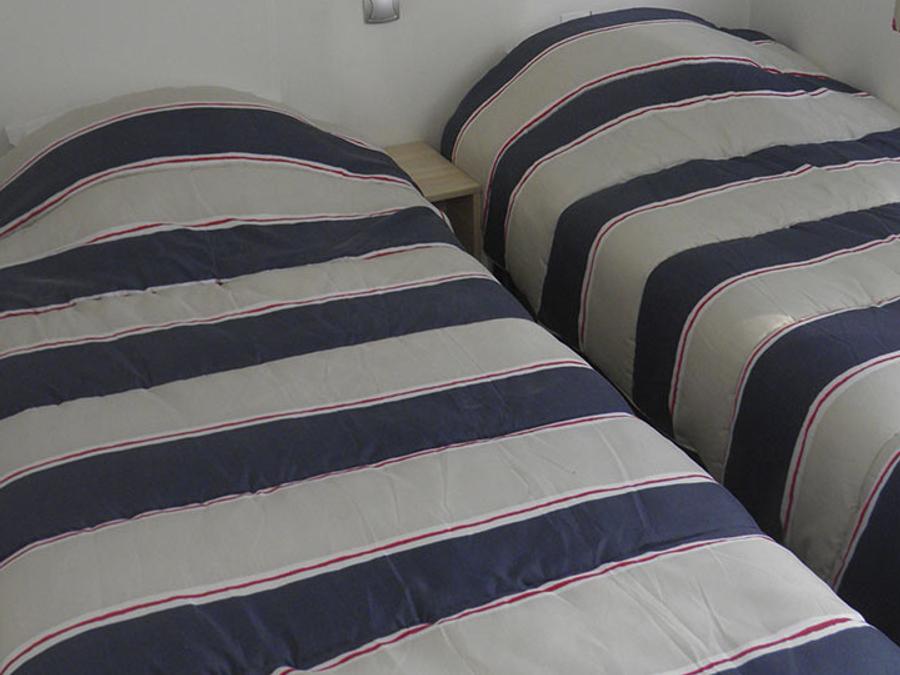 Mobilhome 4 personnes - 2 chambres (dimanche) - CLIM 5